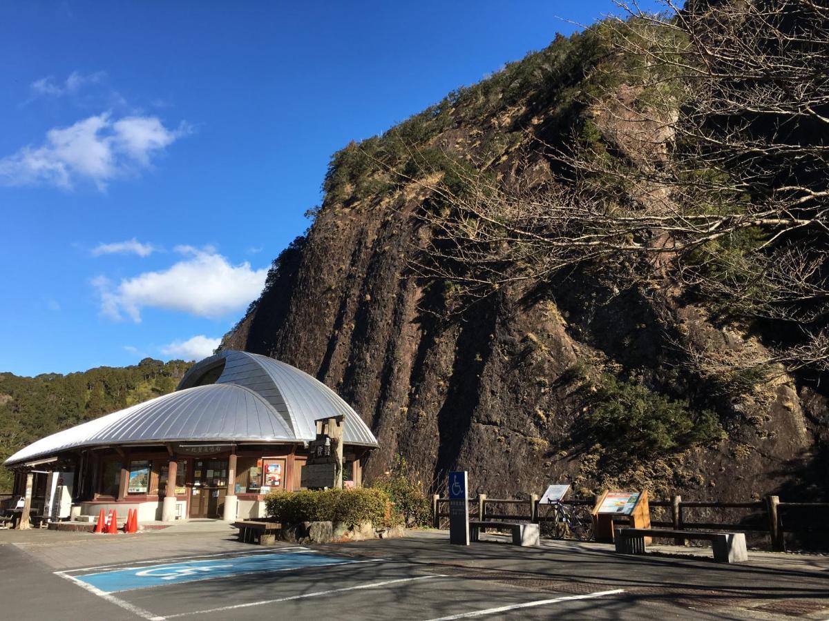 Отель 南紀くまのいえ-Wakayama・古座- Кусимото Экстерьер фото